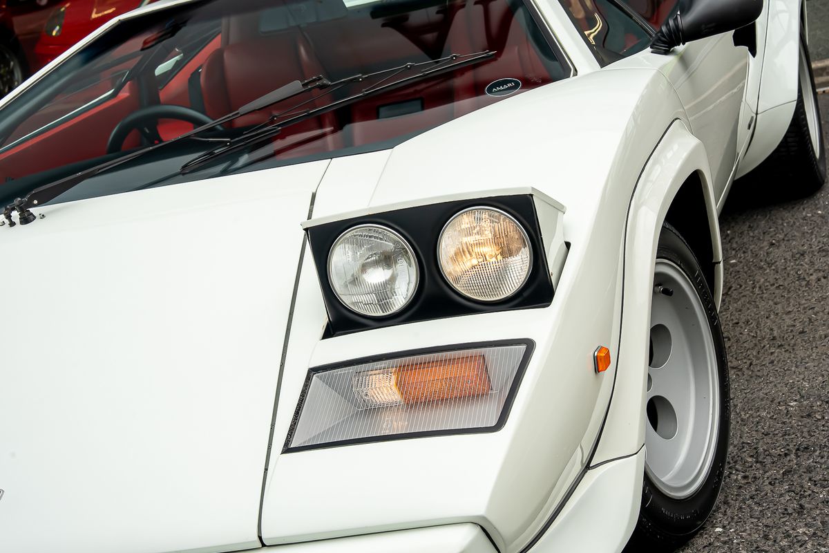 LAMBORGHINI COUNTACH LP400S