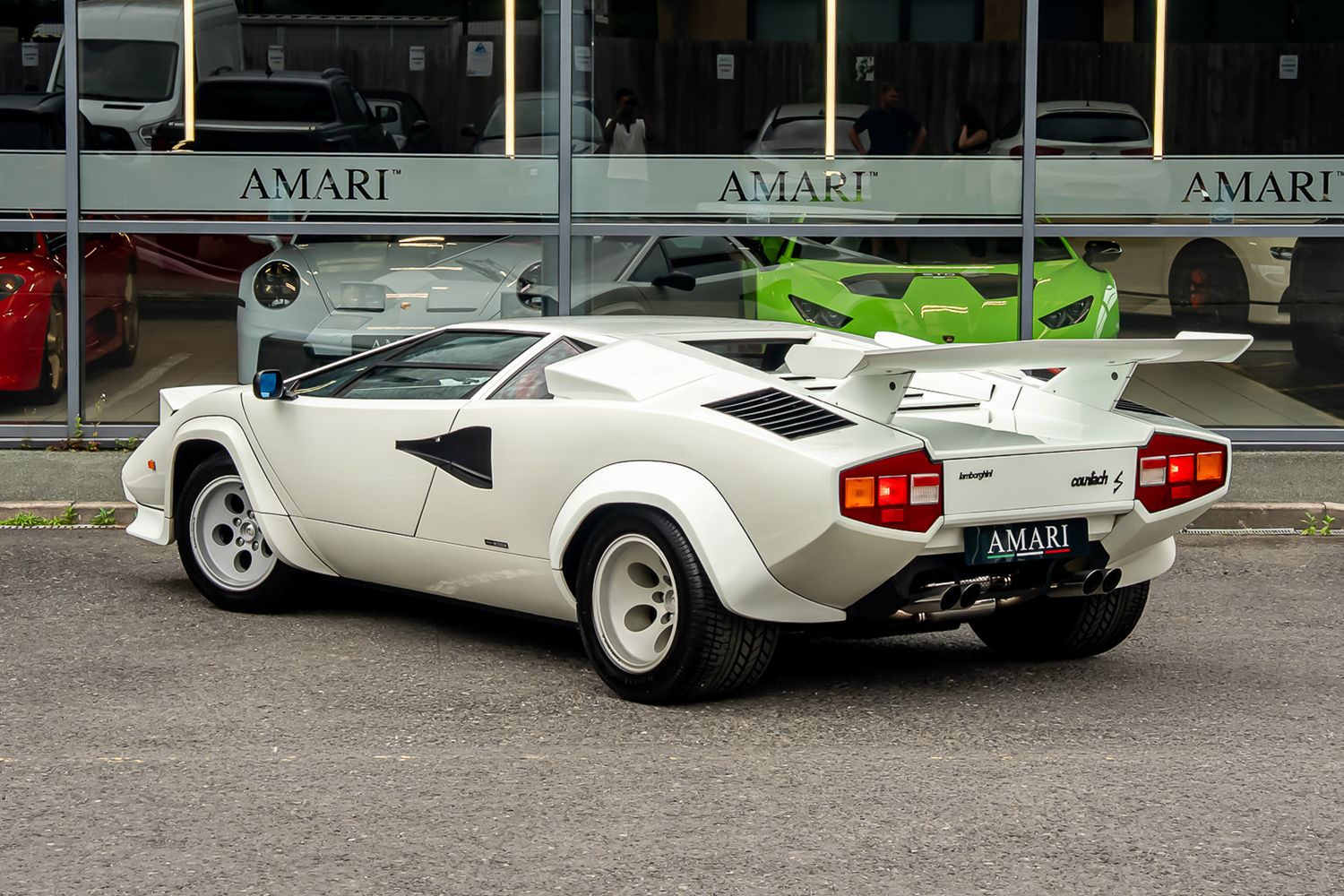 LAMBORGHINI COUNTACH LP400S
