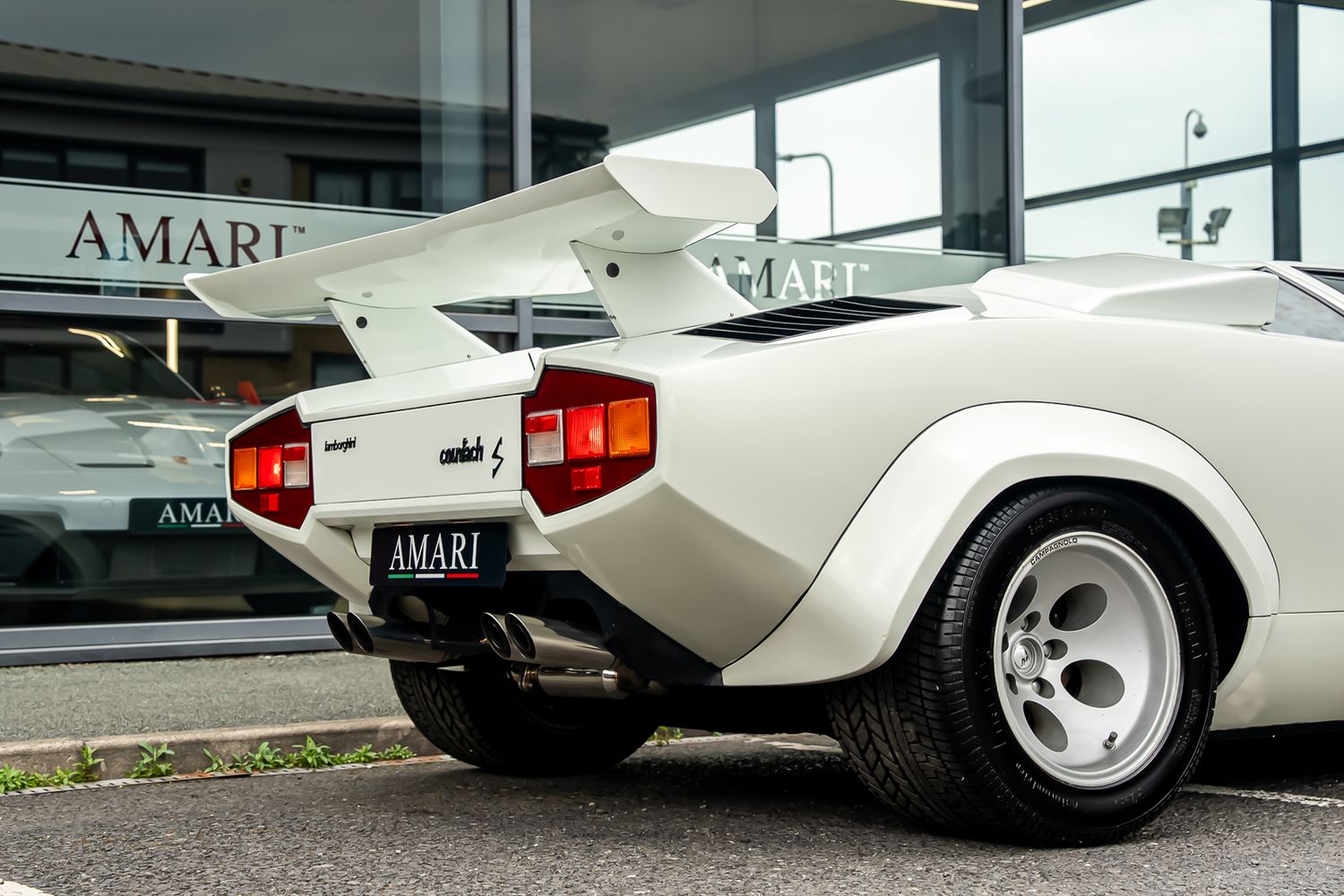 LAMBORGHINI COUNTACH LP400S