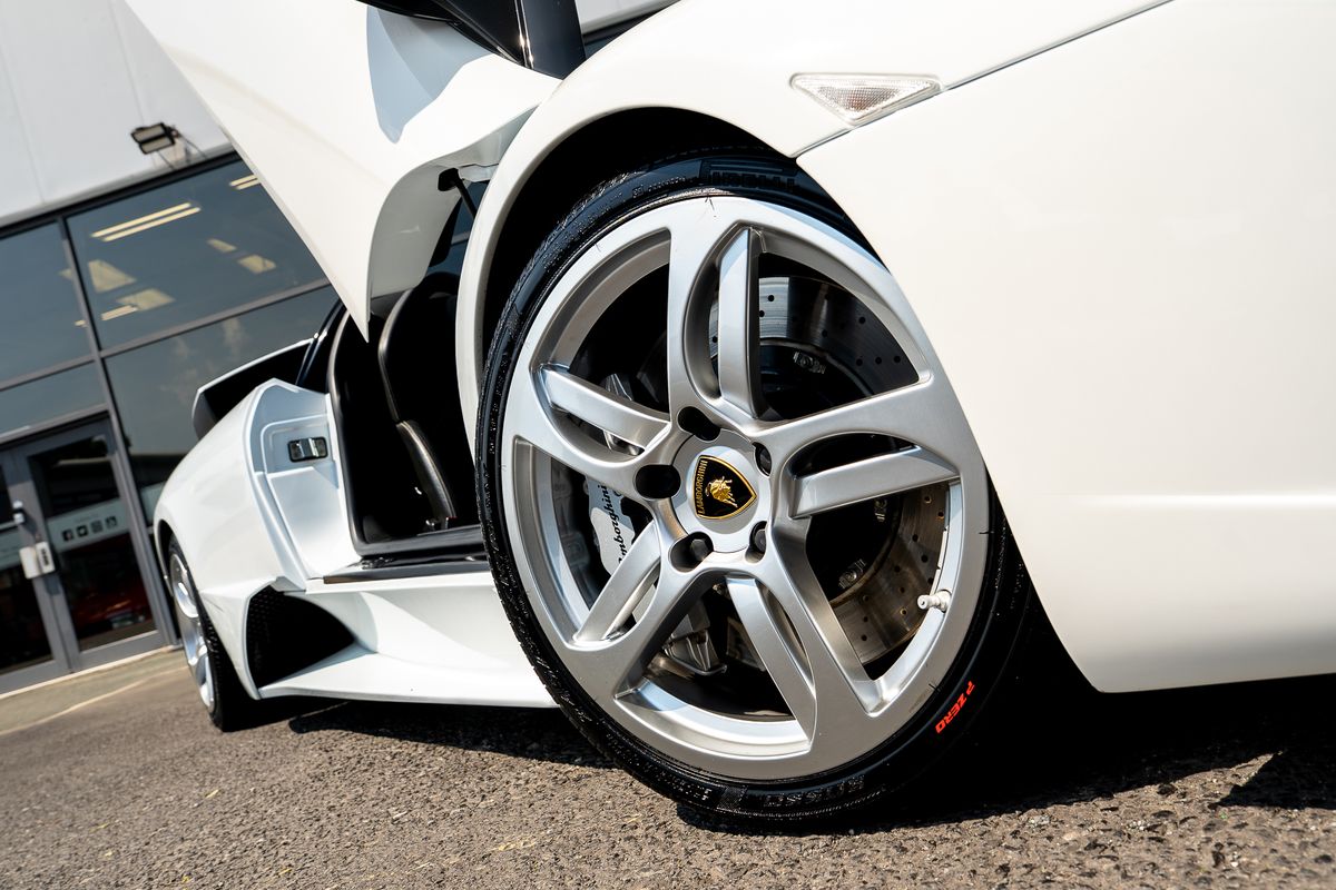 LAMBORGHINI MURCIELAGO LP640 ROADSTER LP640 ROADSTER