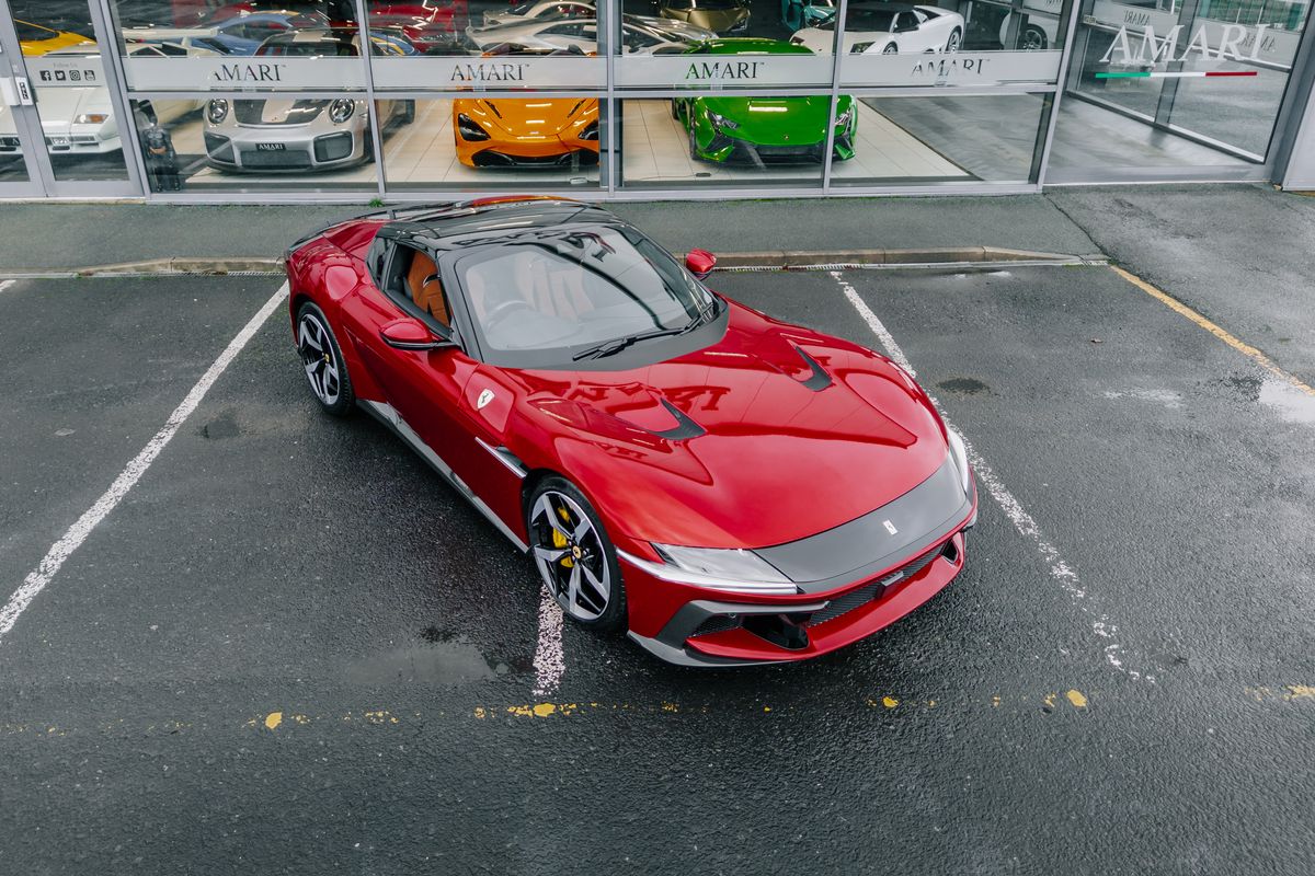 FERRARI 12CILINDRI SPIDER