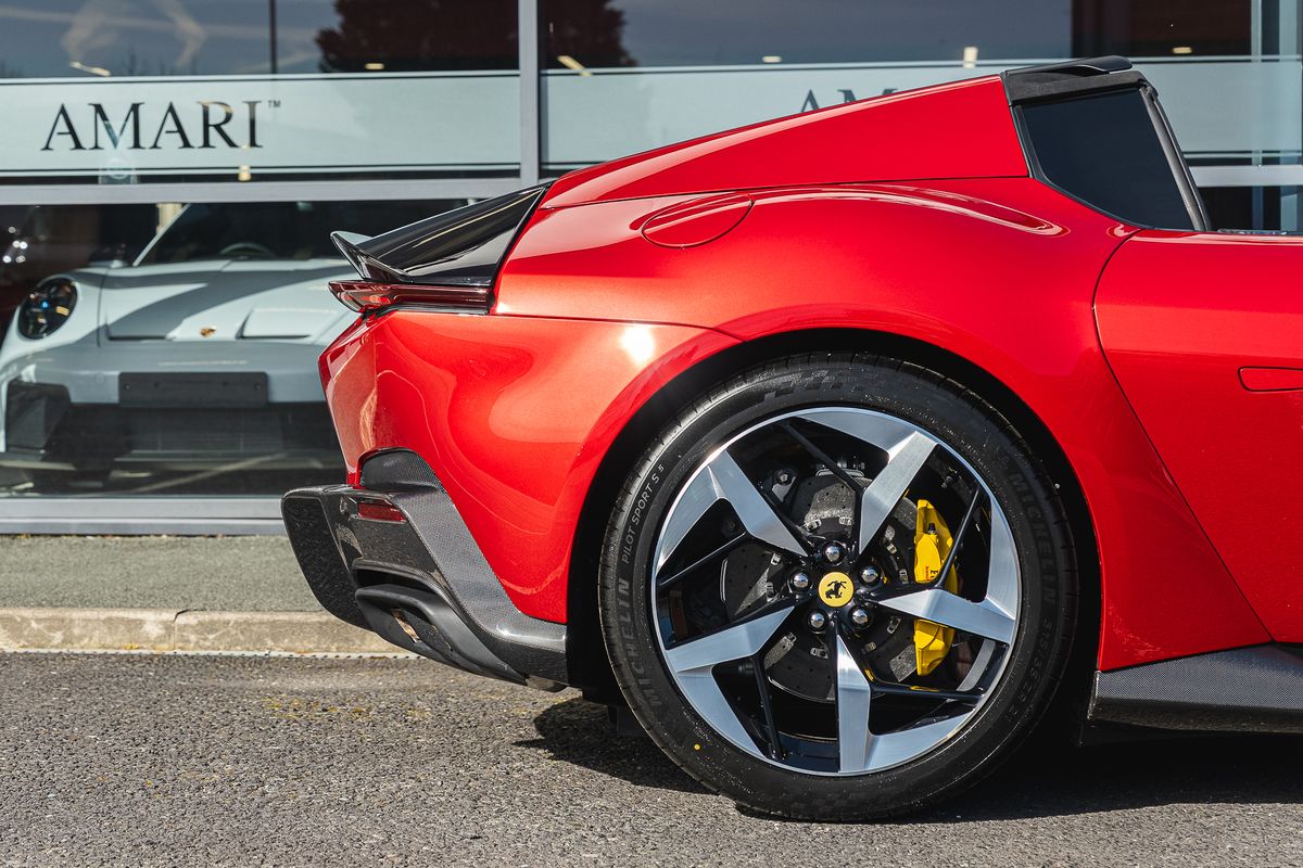 FERRARI 12CILINDRI SPIDER