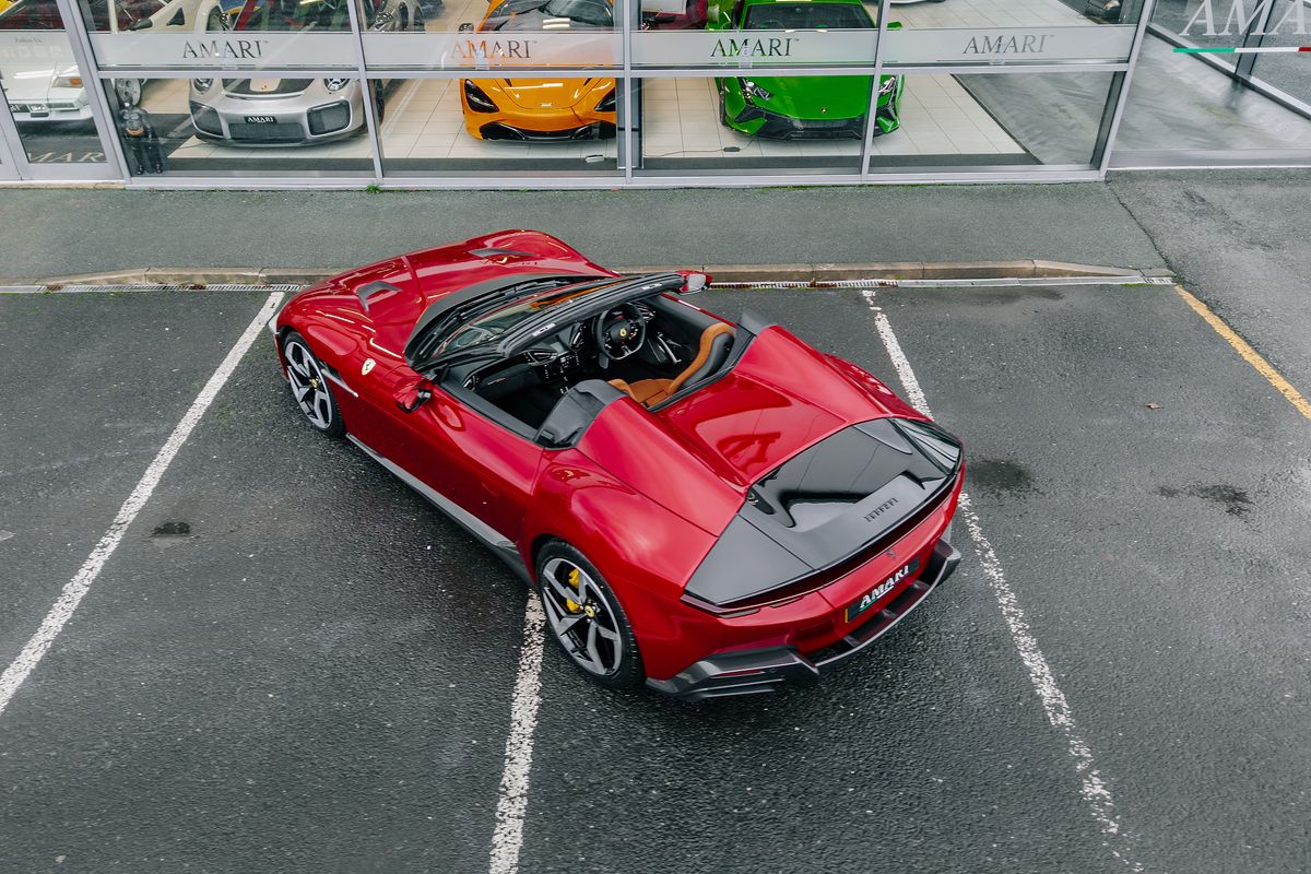 FERRARI 12CILINDRI SPIDER