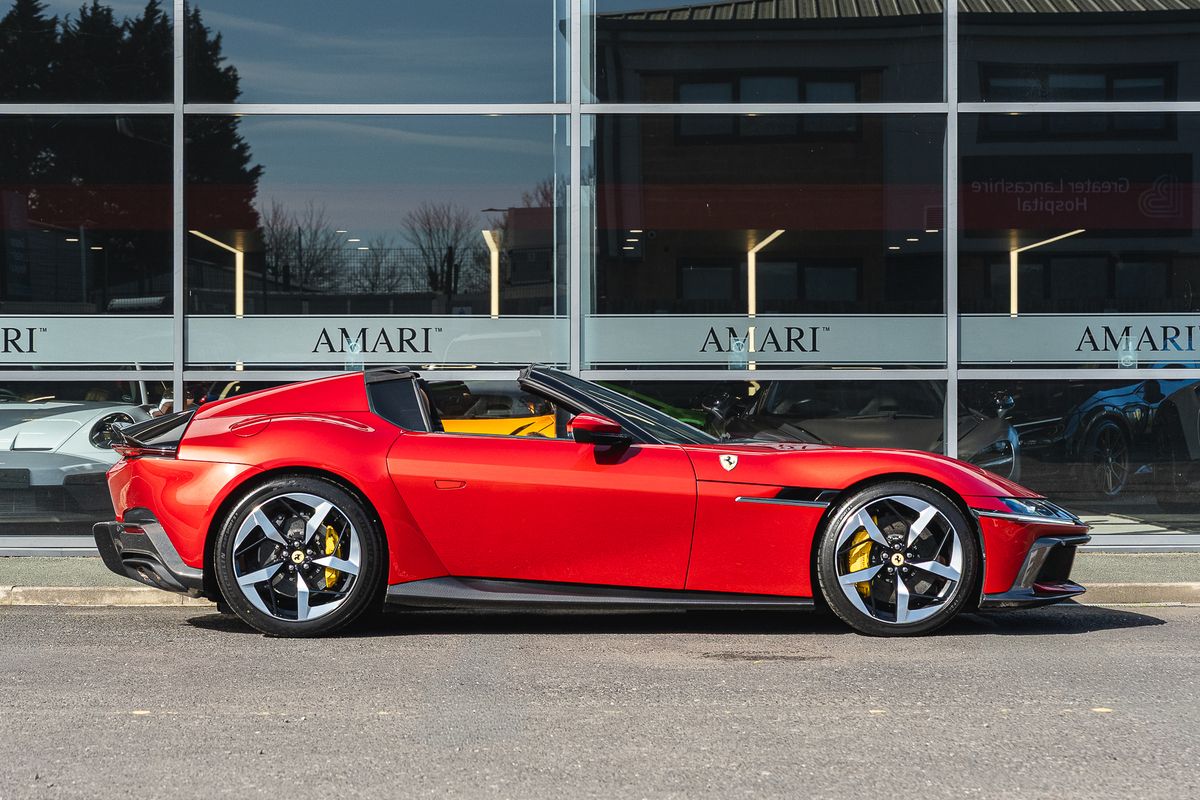 FERRARI 12CILINDRI SPIDER