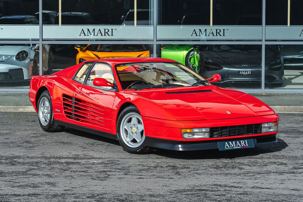 FERRARI TESTAROSSA Flat 12