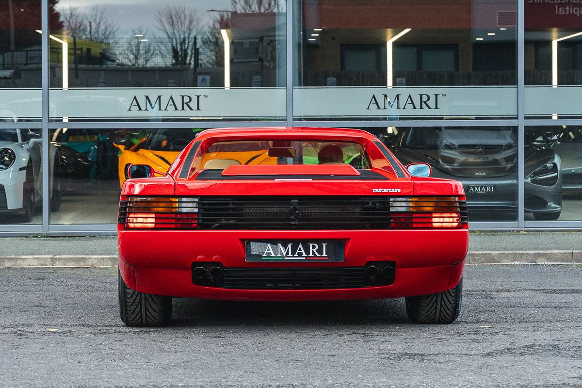 FERRARI TESTAROSSA Flat 12
