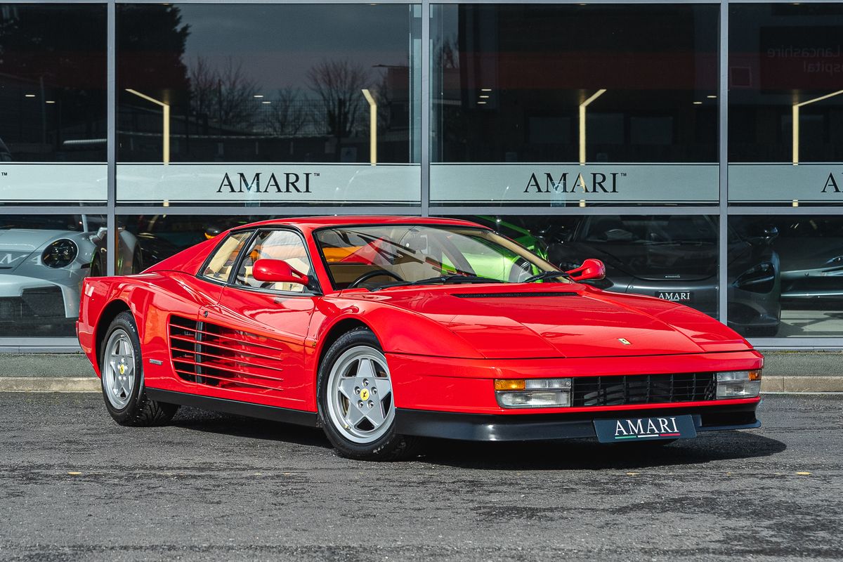 FERRARI TESTAROSSA Flat 12