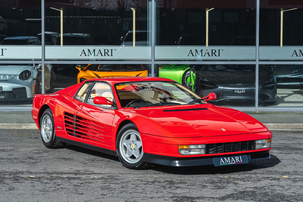 FERRARI TESTAROSSA Flat 12