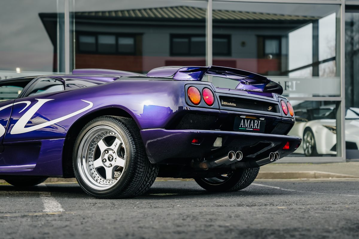 LAMBORGHINI DIABLO SV 5.7 V12 510Bhp SV