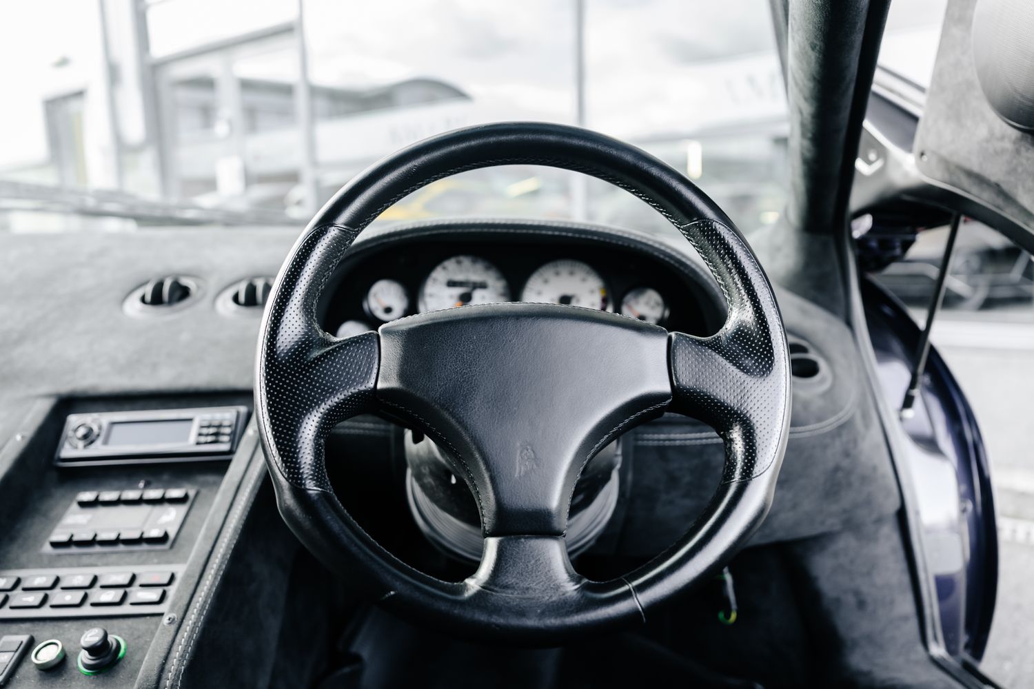 Lamborghini Diablo SV