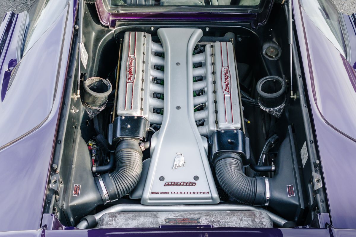 LAMBORGHINI DIABLO SV 5.7 V12 510Bhp SV