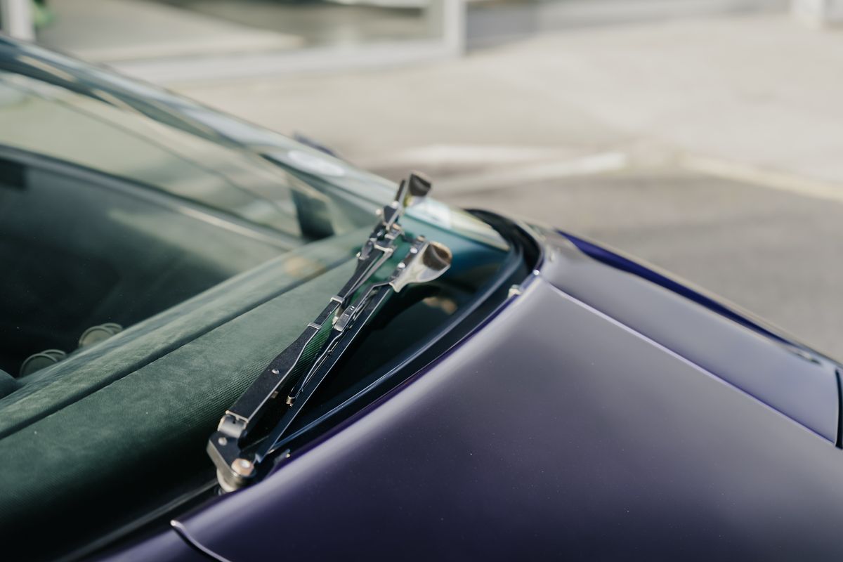 LAMBORGHINI DIABLO SV 5.7 V12 510Bhp SV