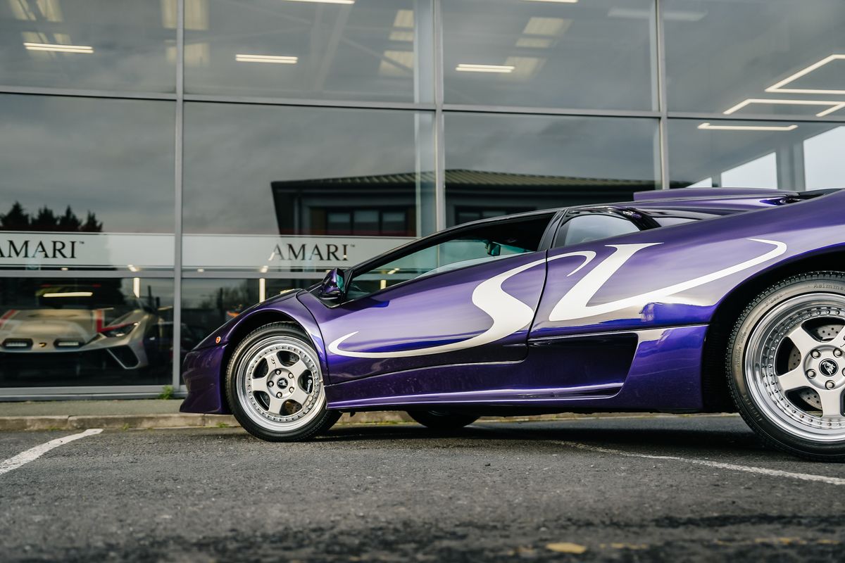 LAMBORGHINI DIABLO SV 5.7 V12 510Bhp SV