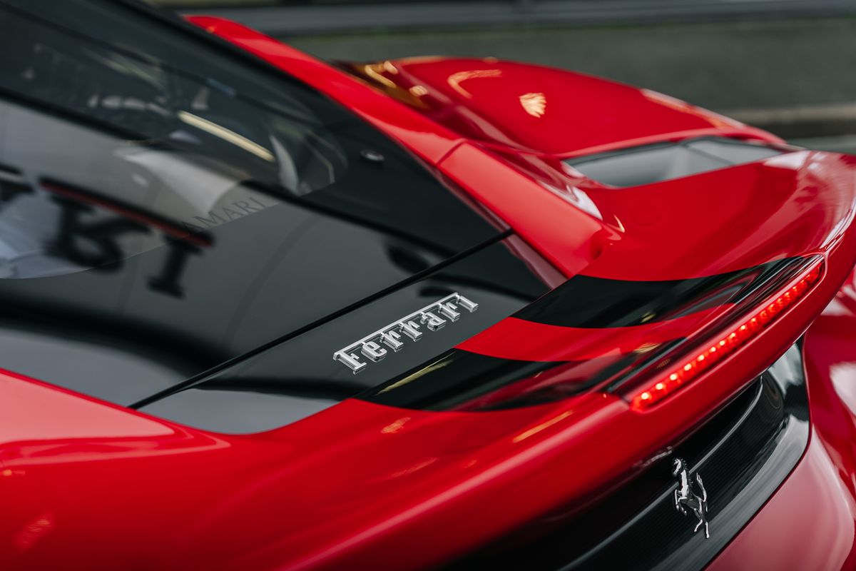 Ferrari 488 Pista