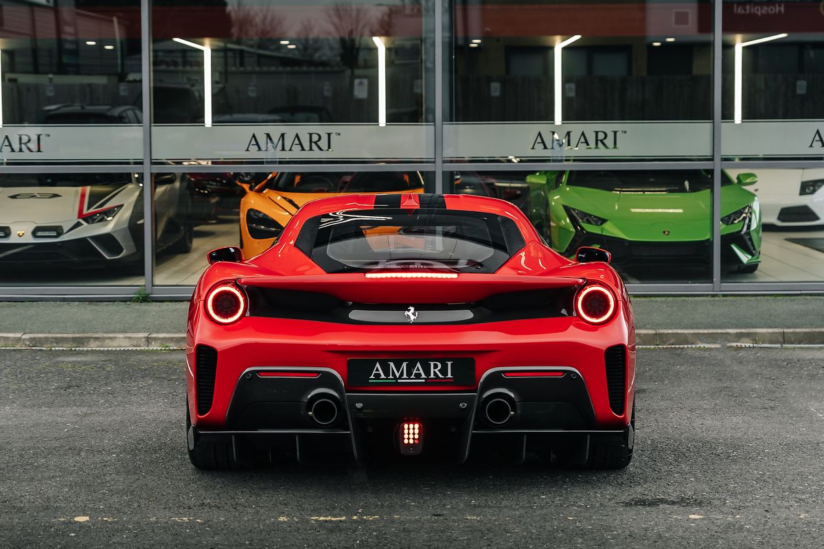 Ferrari 488 Pista