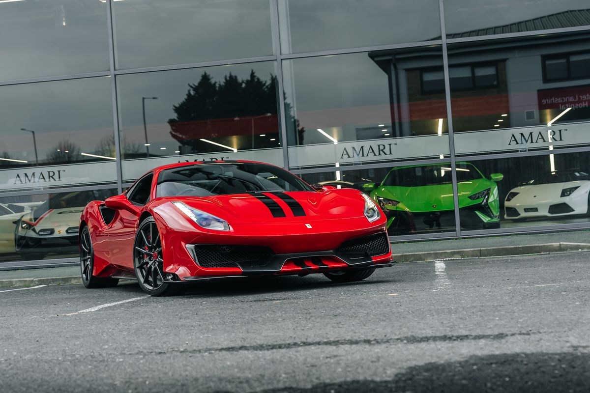 Ferrari 488 Pista