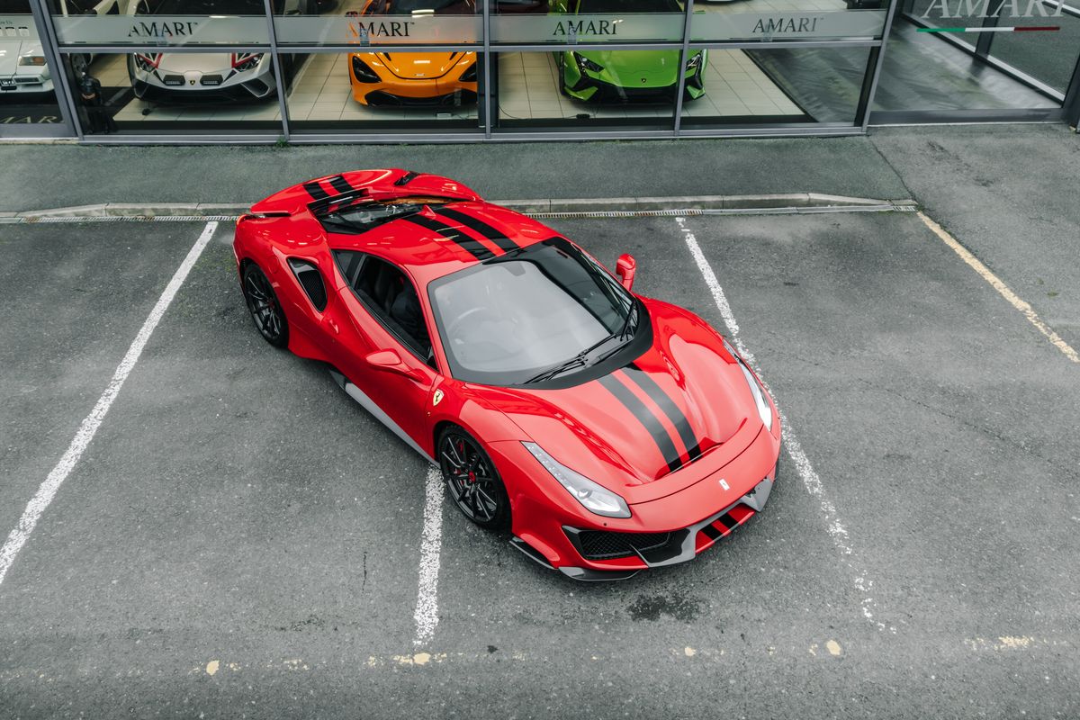 Ferrari 488 Pista
