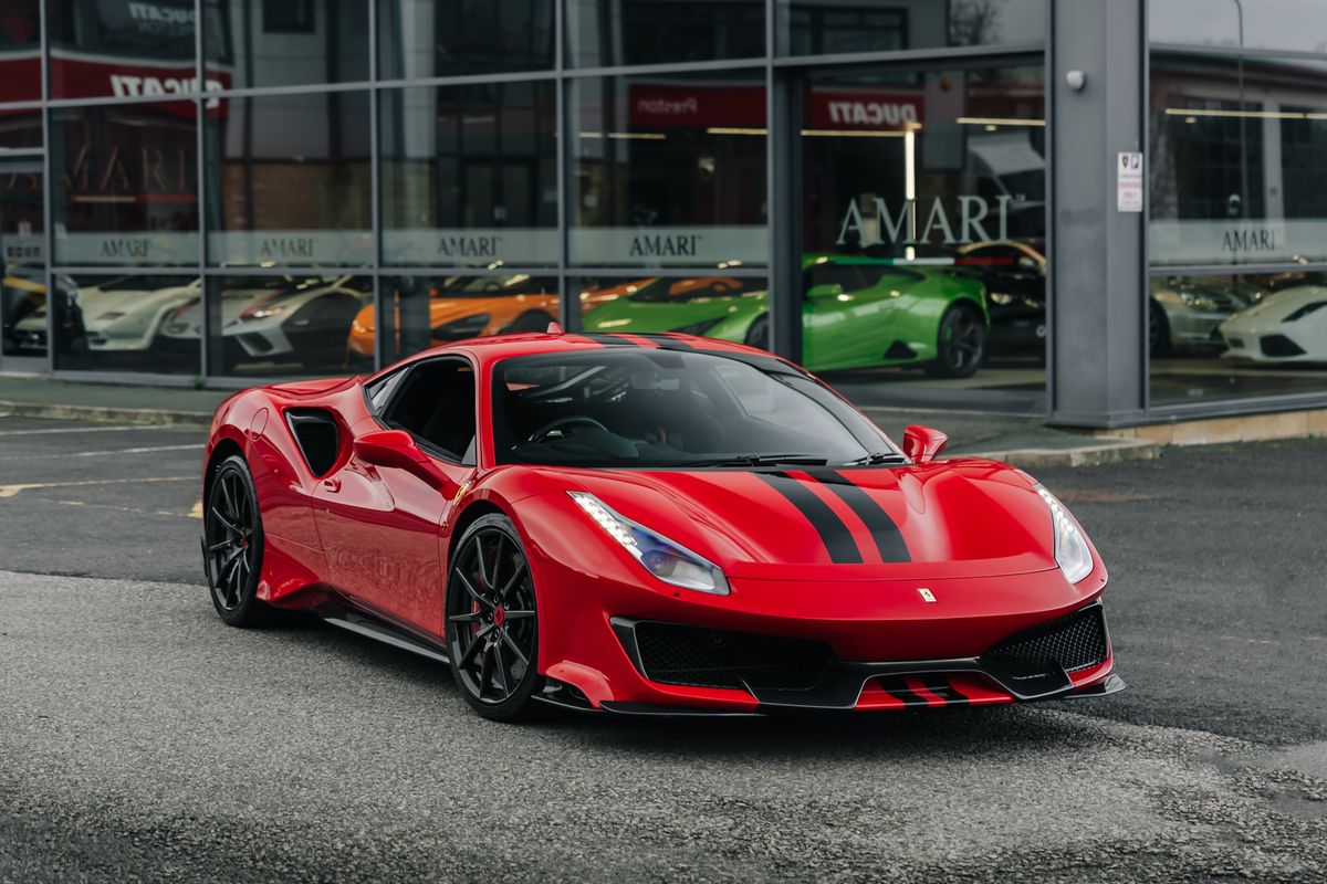 Ferrari 488 Pista