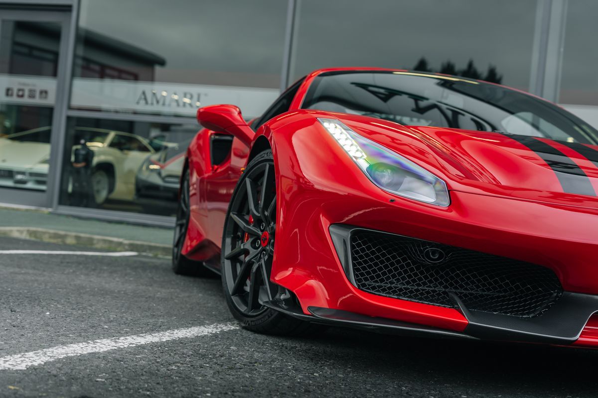 Ferrari 488 Pista