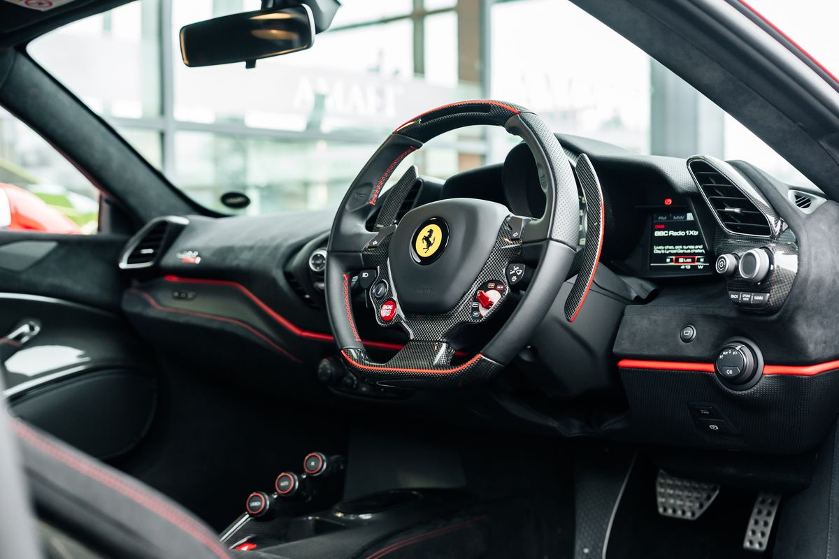 Ferrari 488 Pista
