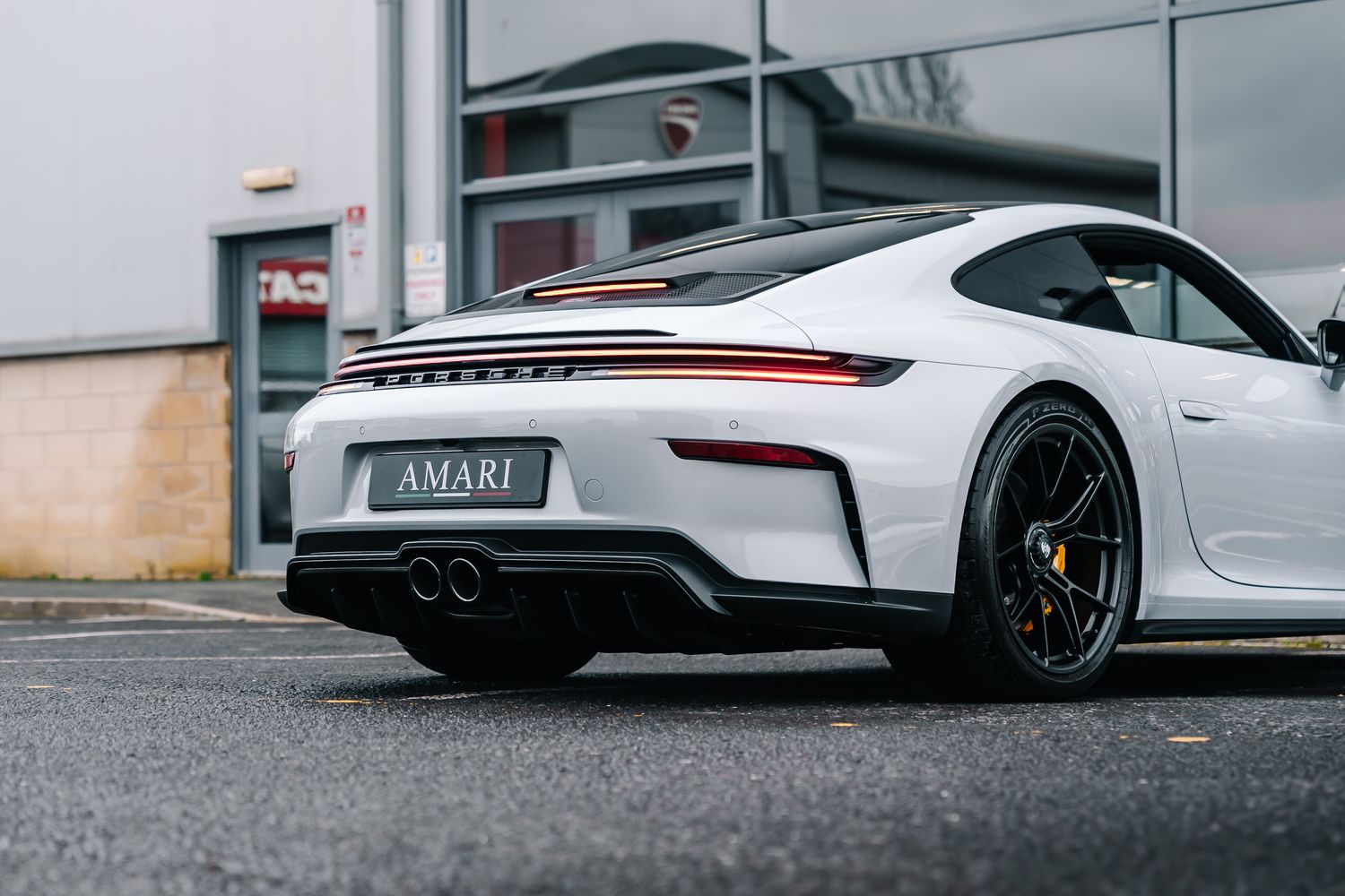 Porsche 911 992.2 GT3 Touring