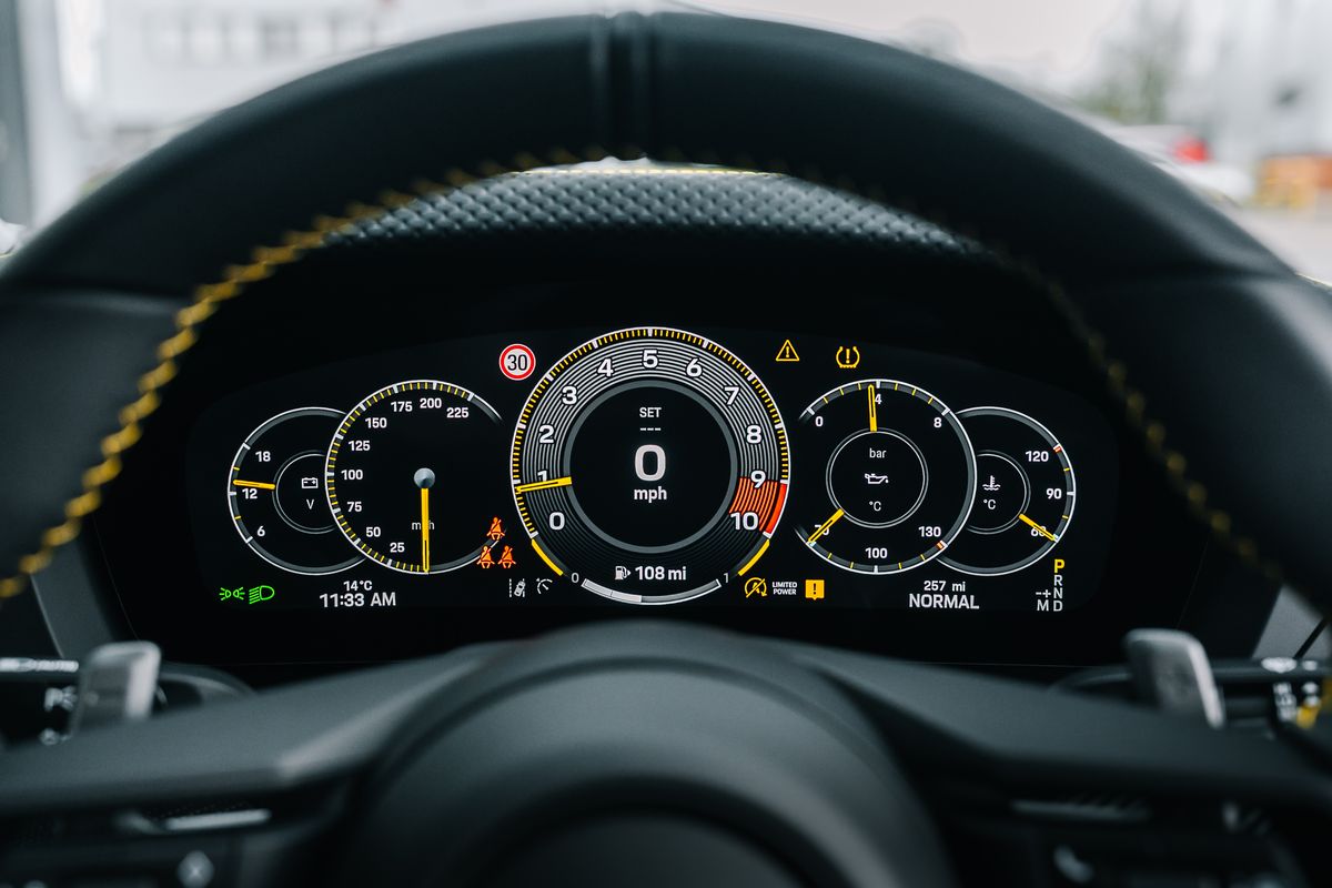 PORSCHE 911 992.2 GT3 TOURING