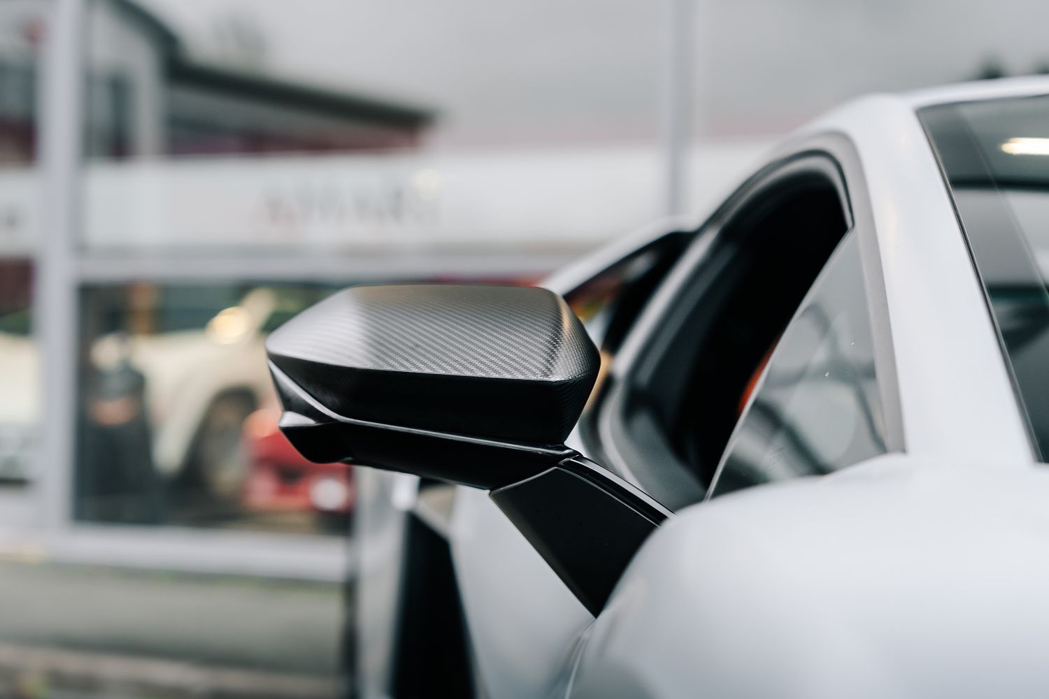 Lamborghini Revuelto