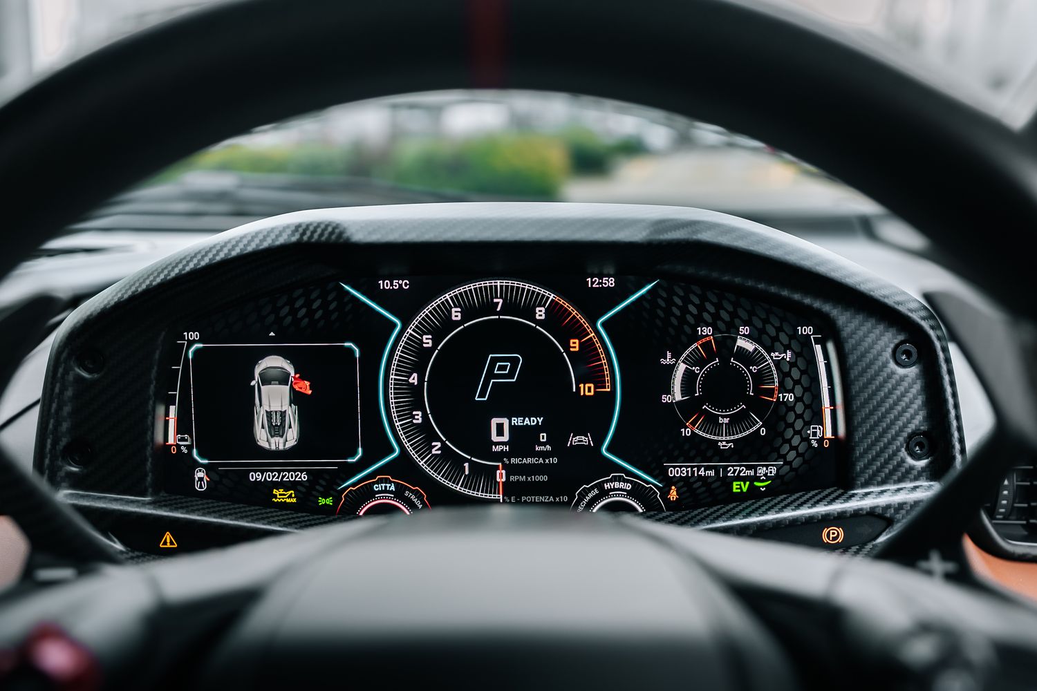 Lamborghini Revuelto