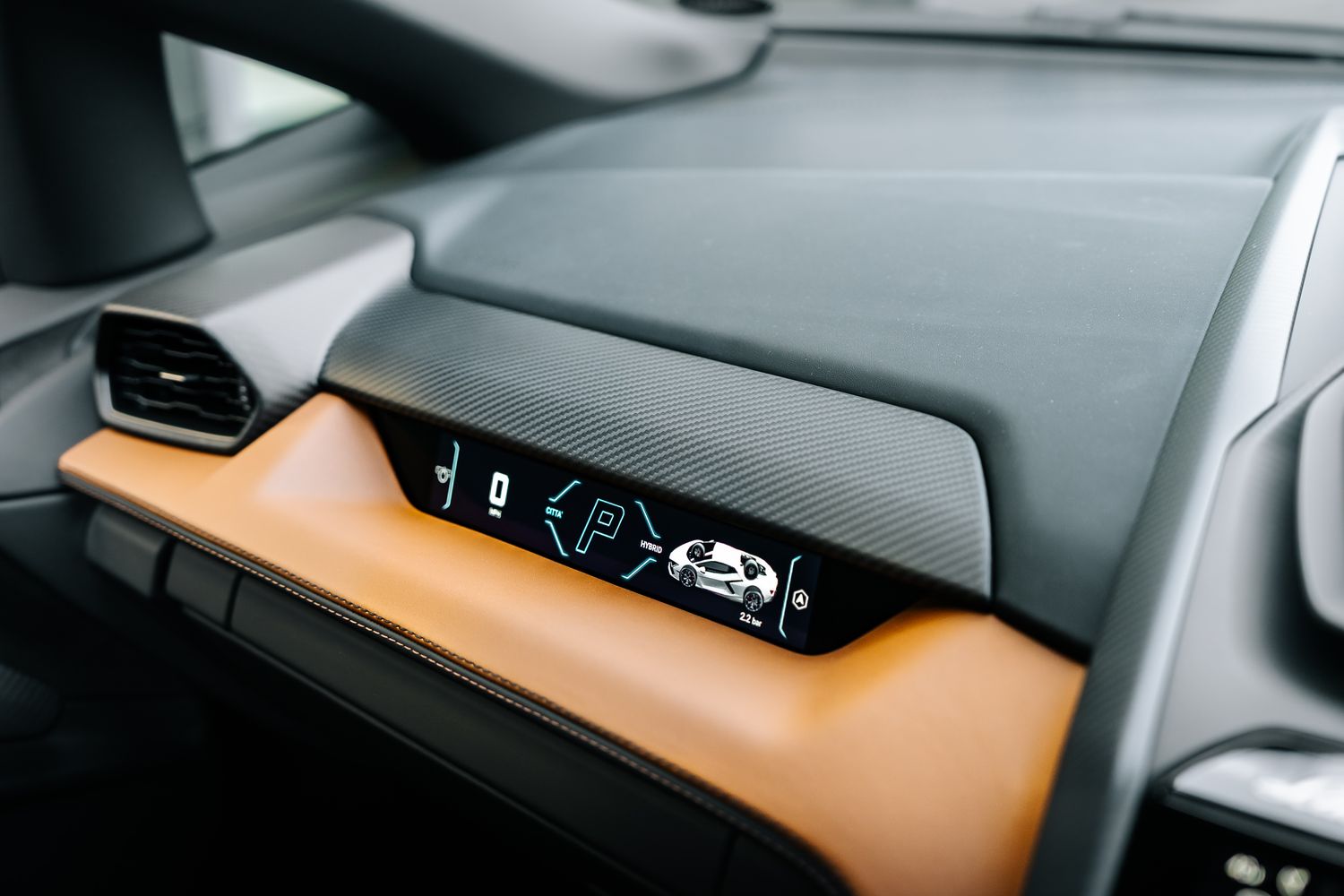 Lamborghini Revuelto