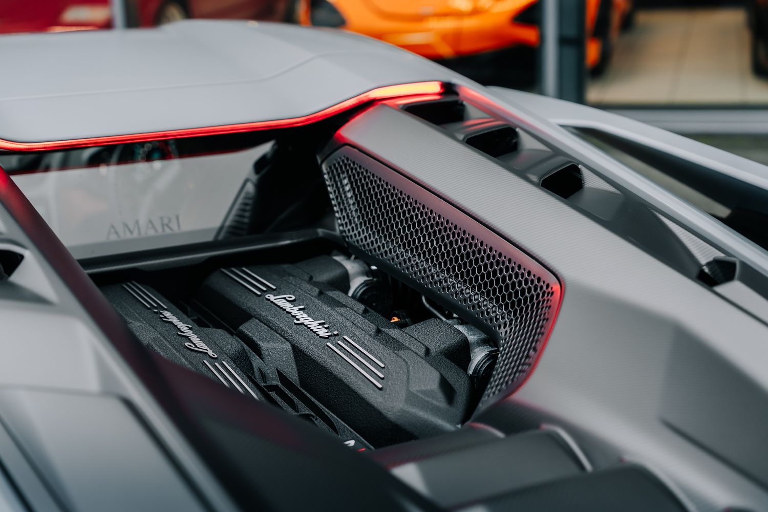 Lamborghini Revuelto