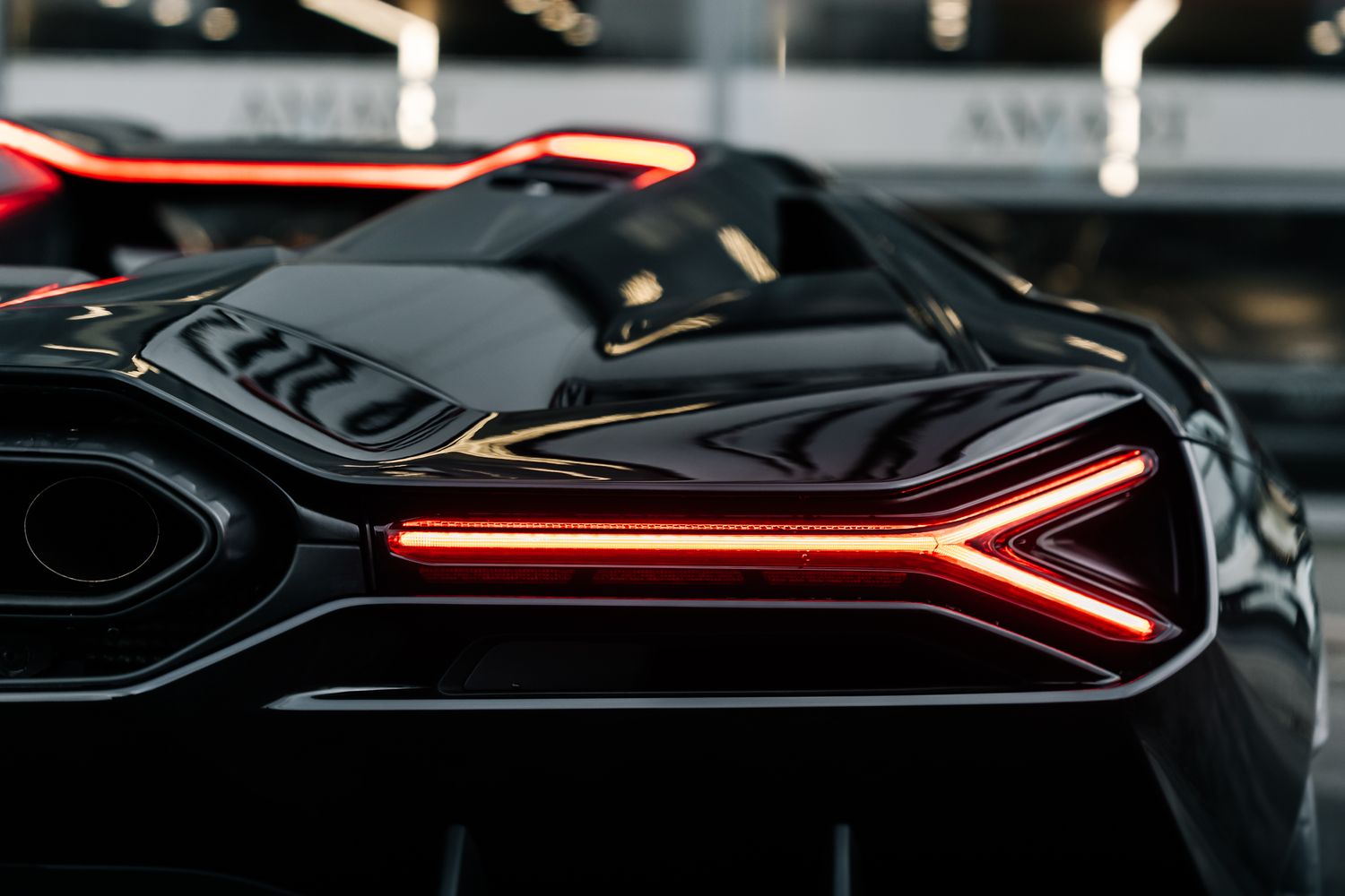 Lamborghini Revuelto