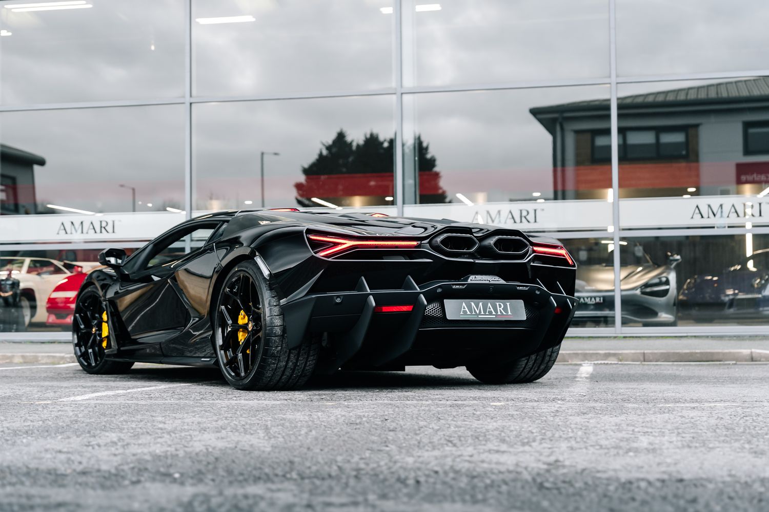 Lamborghini Revuelto