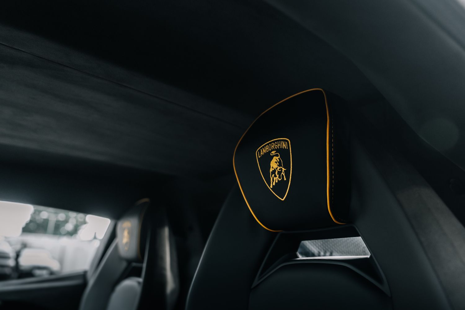 Lamborghini Revuelto