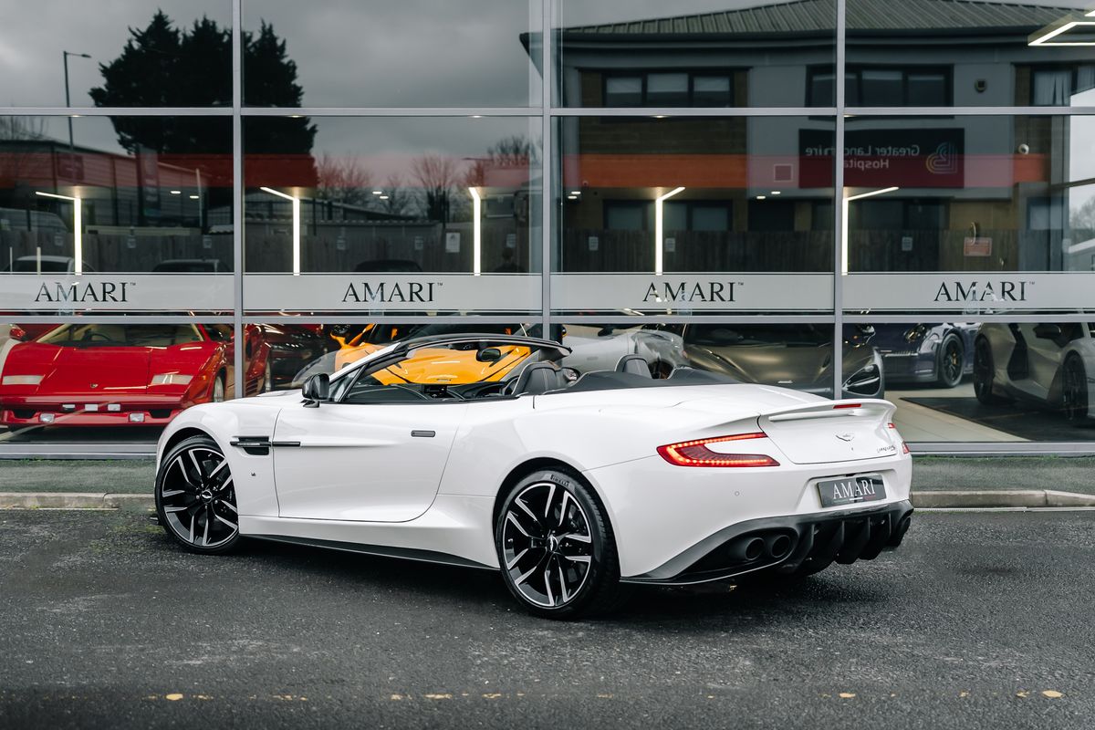 ASTON MARTIN VANQUISH 6.0 V12 S Volante