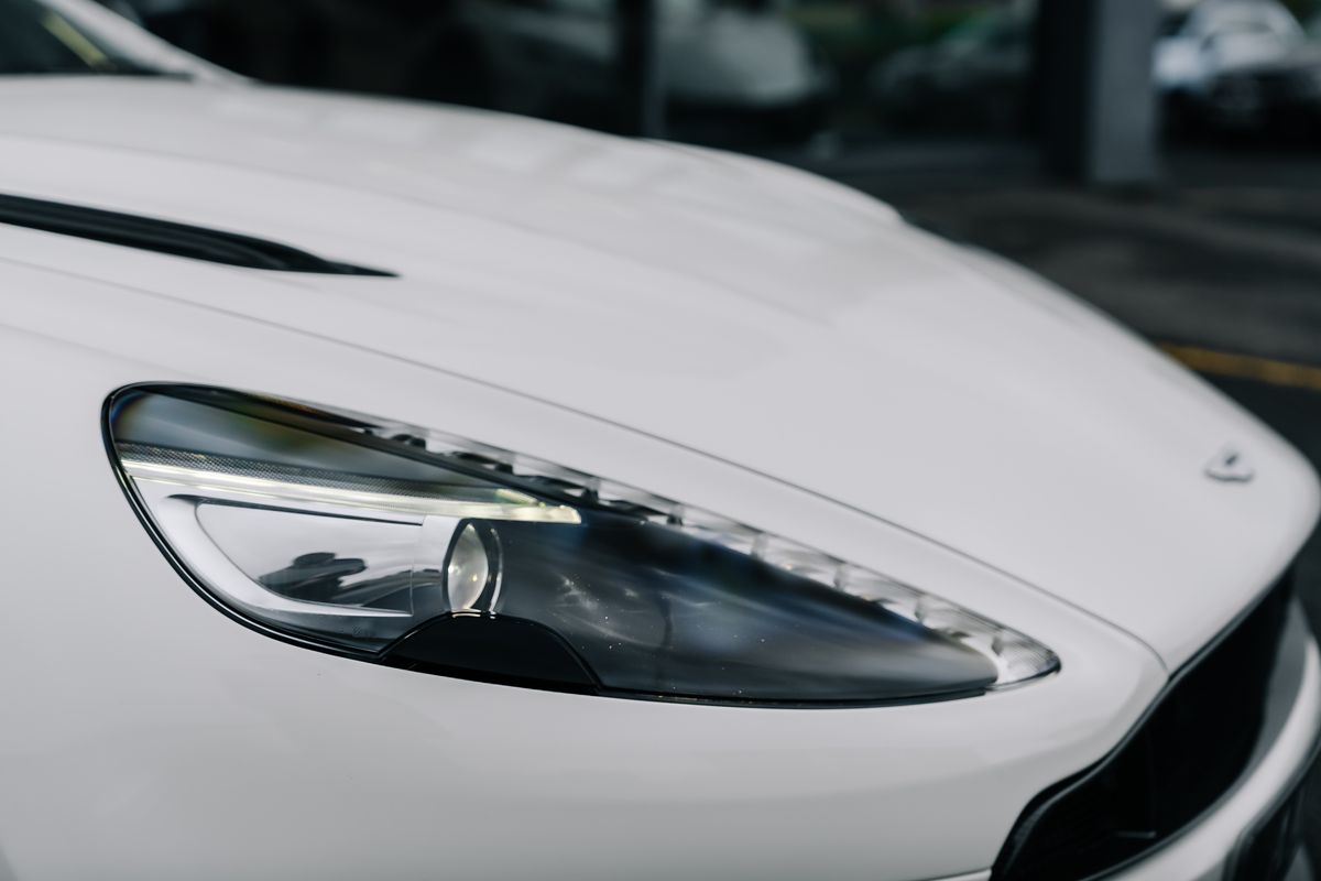 ASTON MARTIN VANQUISH 6.0 V12 S Volante
