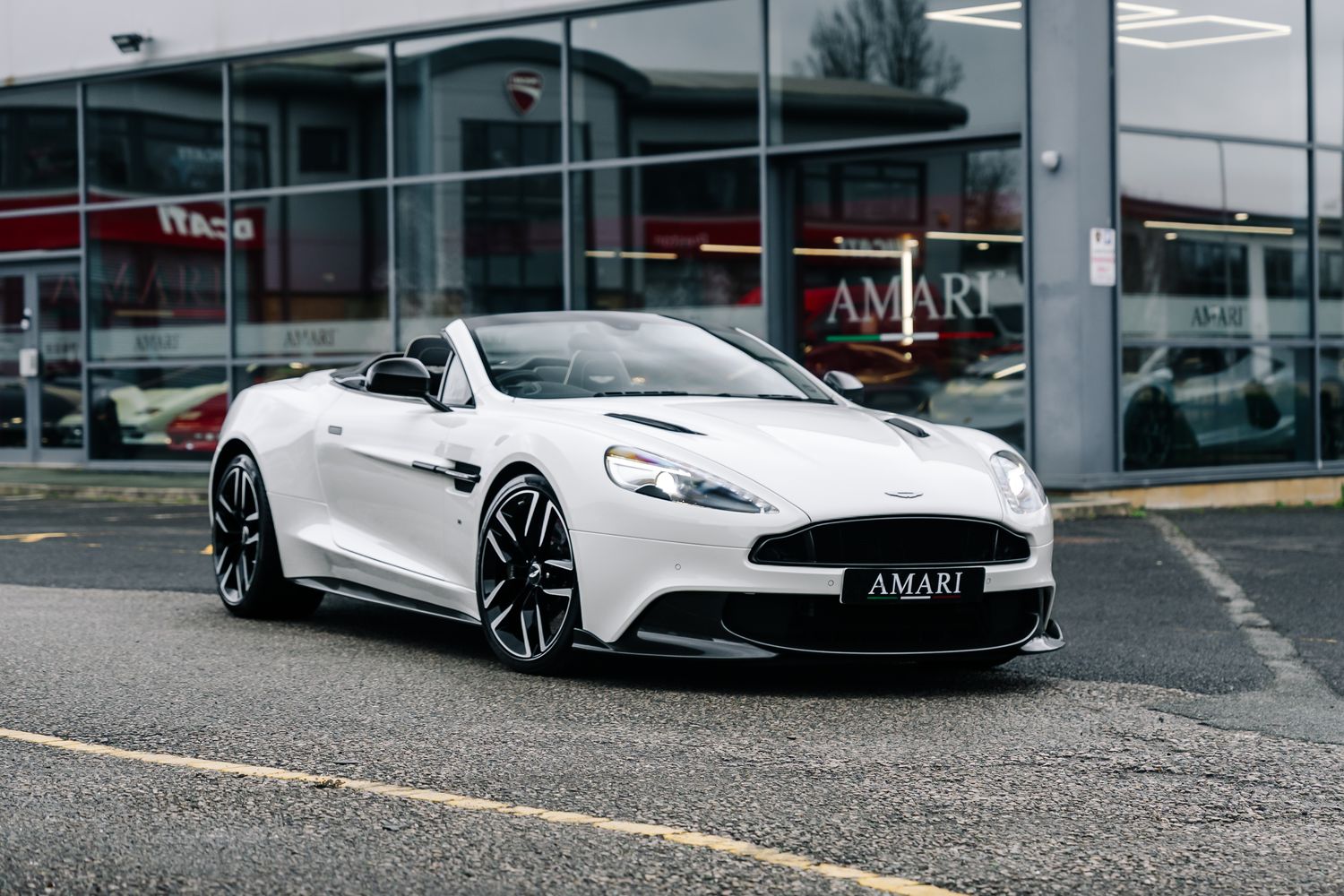 Aston Martin Vanquish