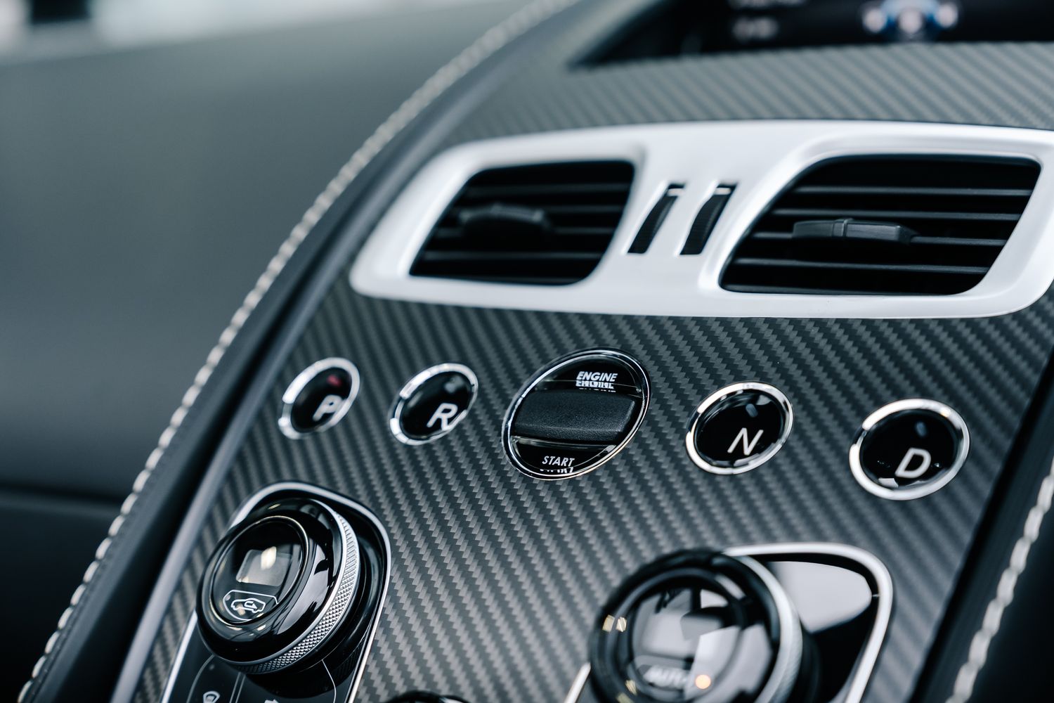 Aston Martin Vanquish