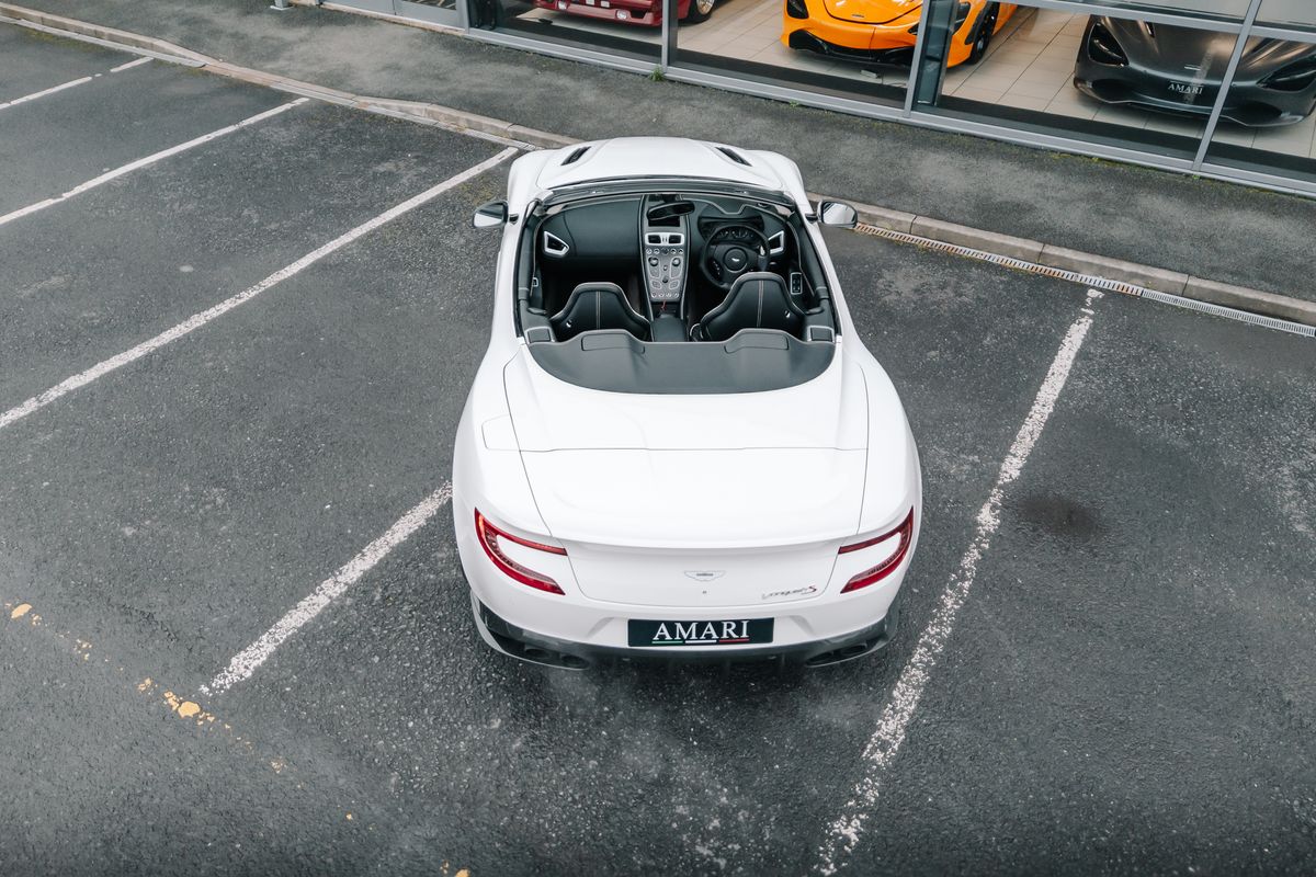 ASTON MARTIN VANQUISH 6.0 V12 S Volante