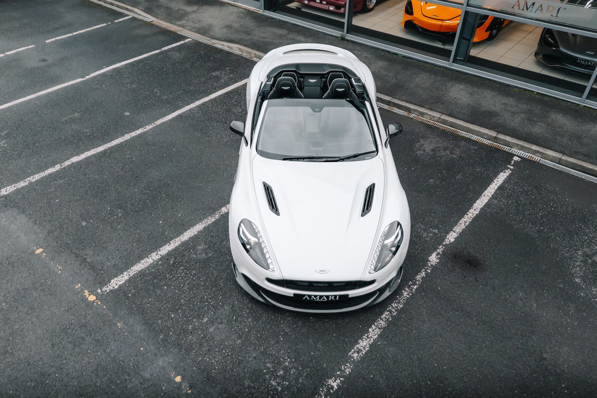 ASTON MARTIN VANQUISH 6.0 V12 S Volante