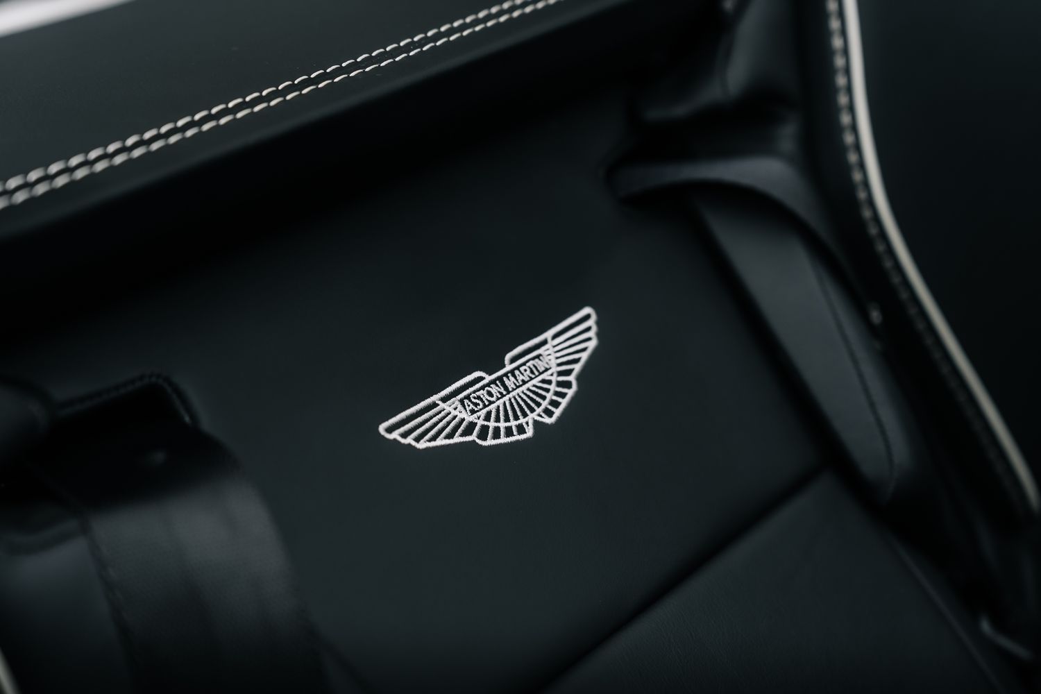 Aston Martin Vanquish