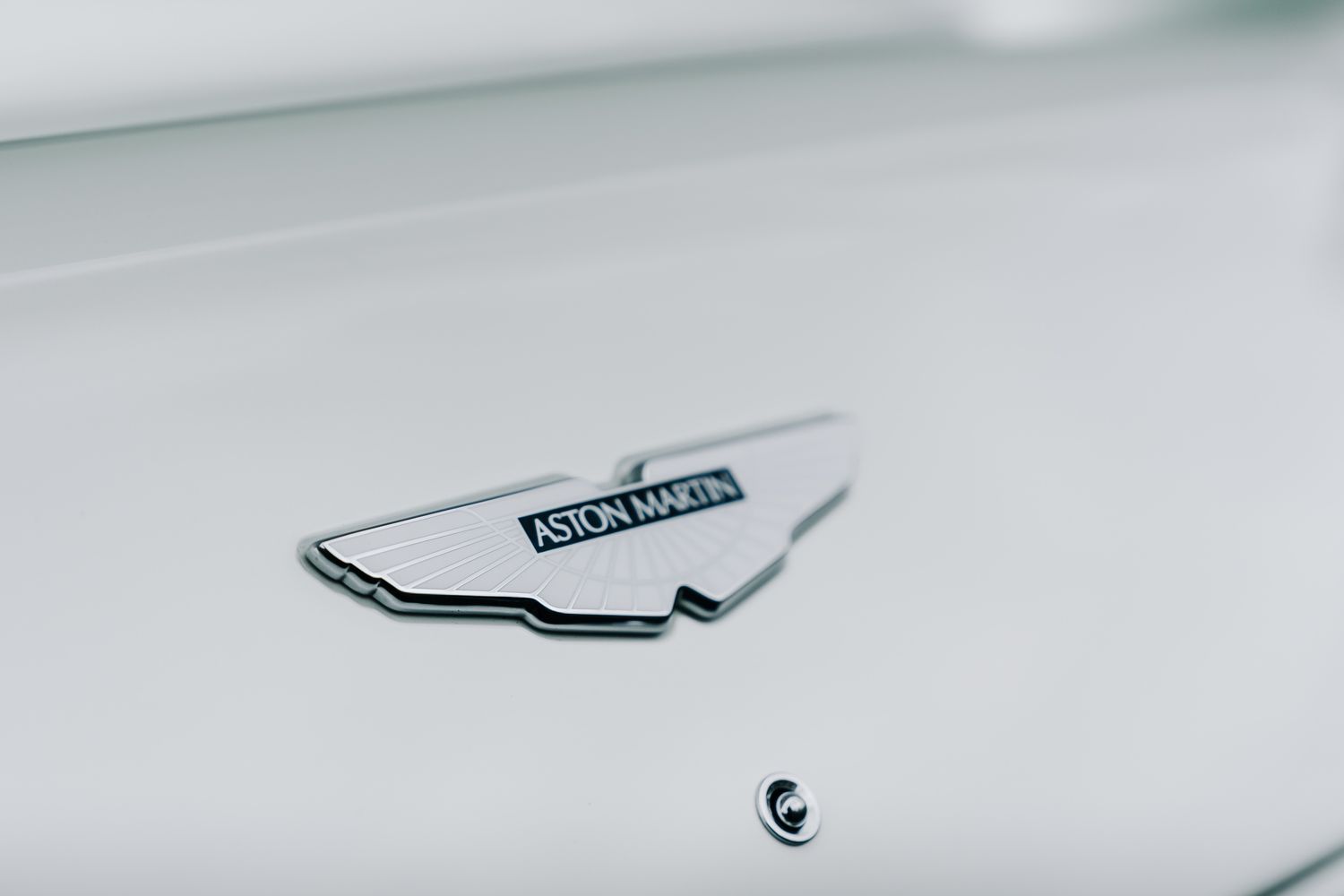 Aston Martin Vanquish