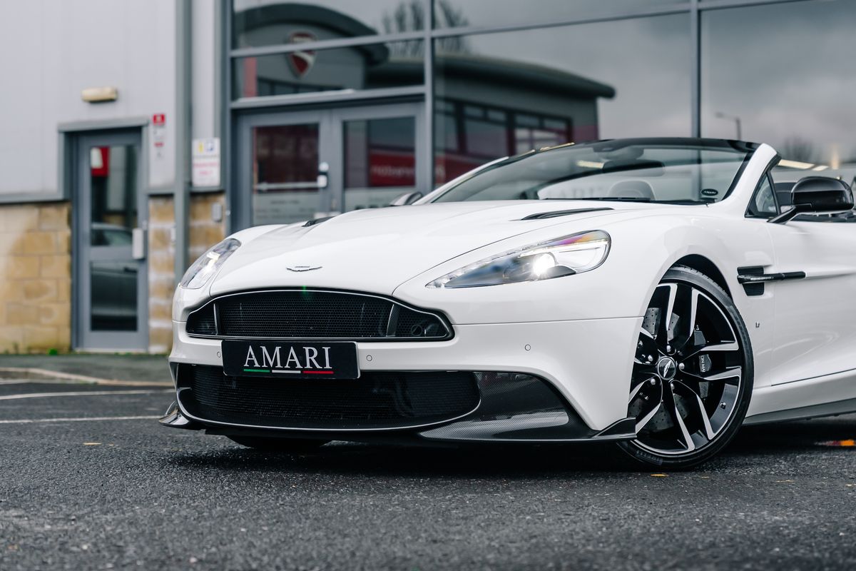 ASTON MARTIN VANQUISH 6.0 V12 S Volante