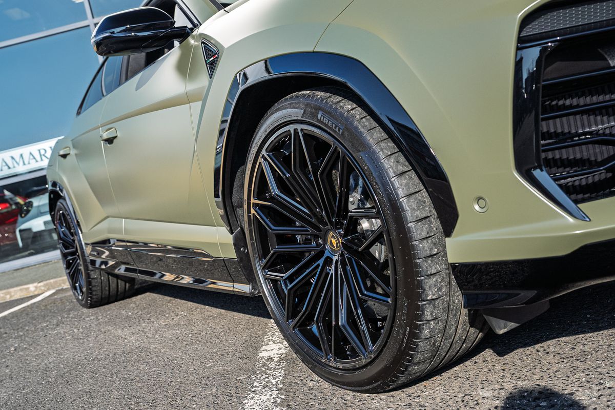 Lamborghini Urus SE
