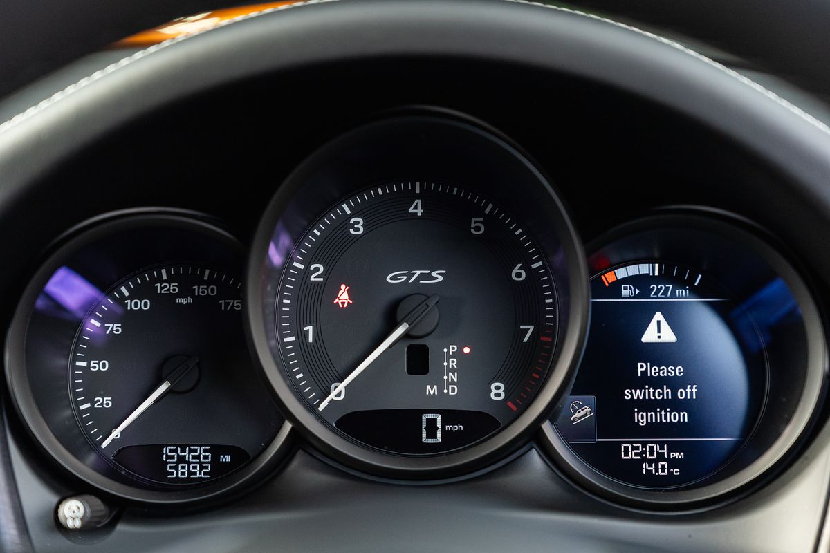 PORSCHE MACAN GTS GTS