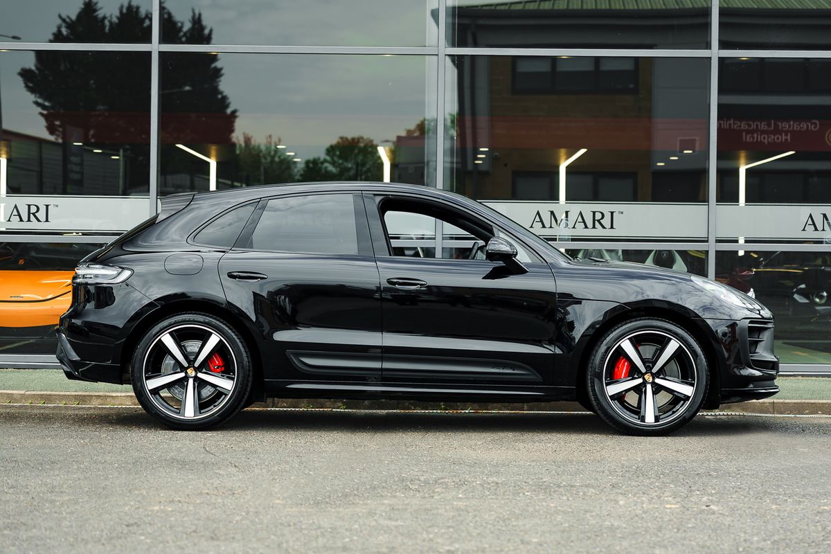 PORSCHE MACAN GTS GTS
