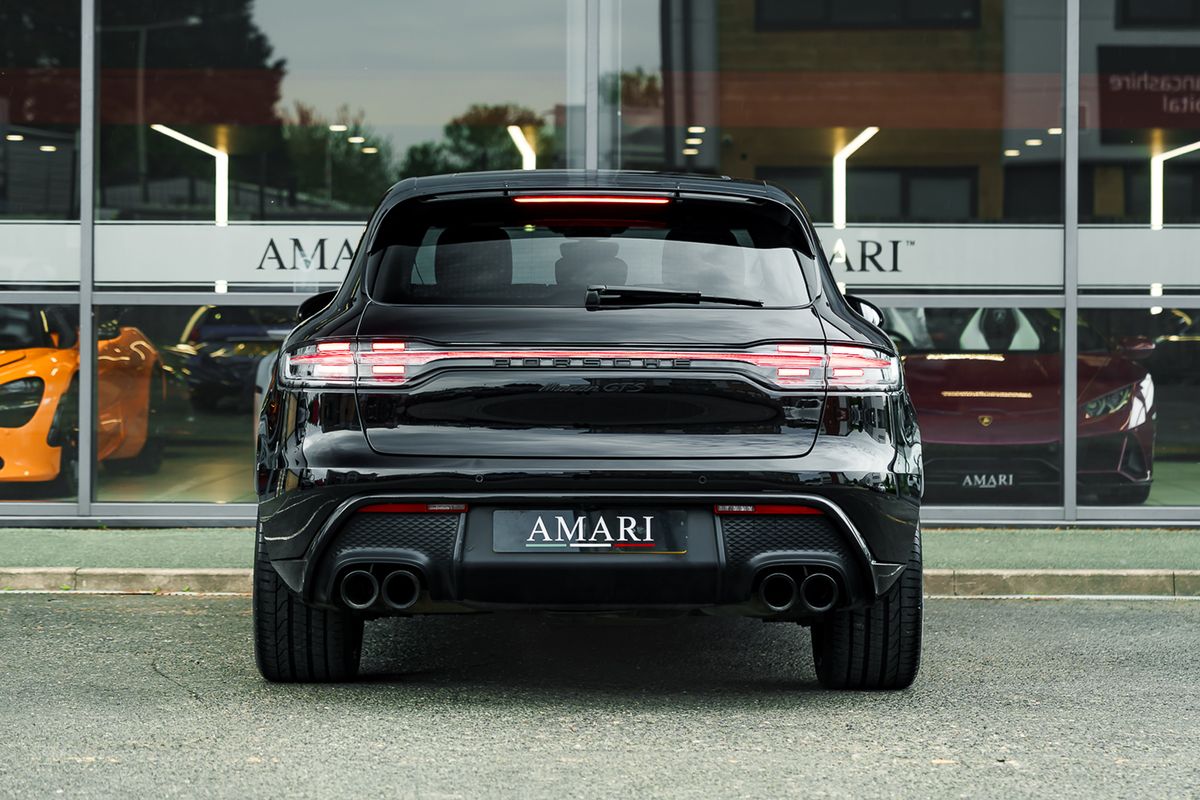 PORSCHE MACAN GTS GTS