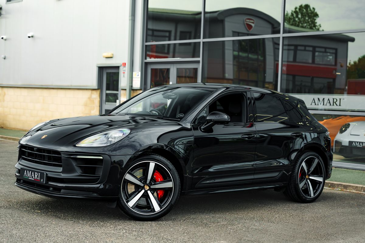 PORSCHE MACAN GTS GTS