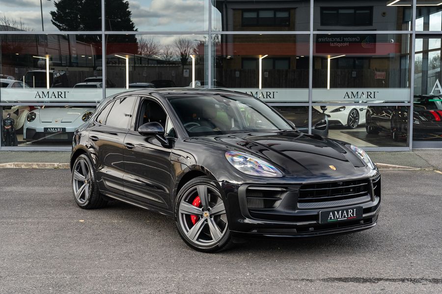 23 Porsche Macan