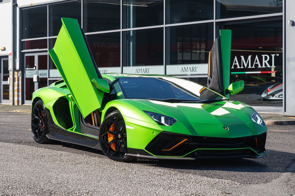 LAMBORGHINI AVENTADOR LP 780-4 ULTIMAE Ultimae