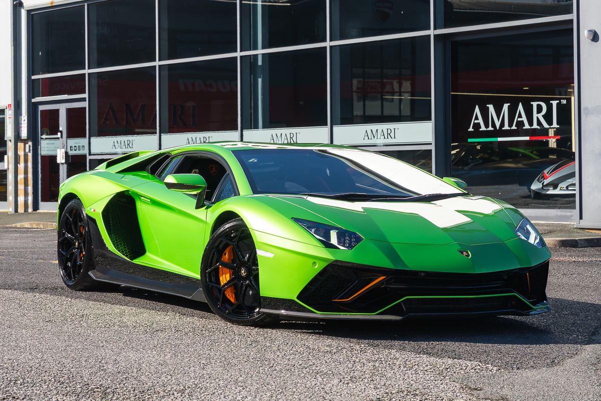 LAMBORGHINI AVENTADOR LP 780-4 ULTIMAE Ultimae